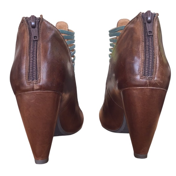 Miz Mooz Sloane Heels - Picture 9 of 16